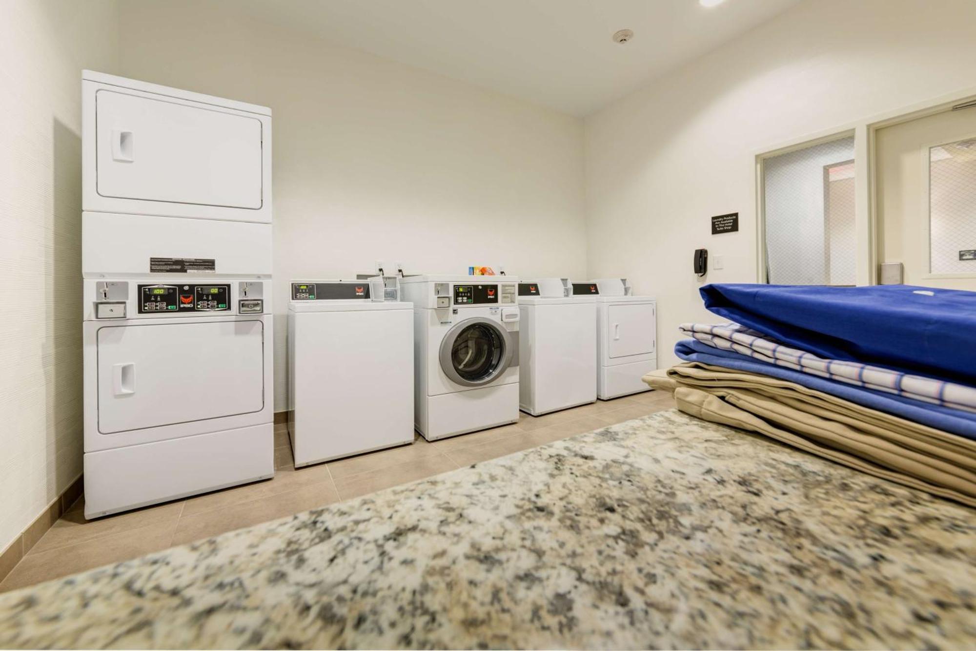 Hampton Inn & Suites Dallas/Plano-East Εξωτερικό φωτογραφία