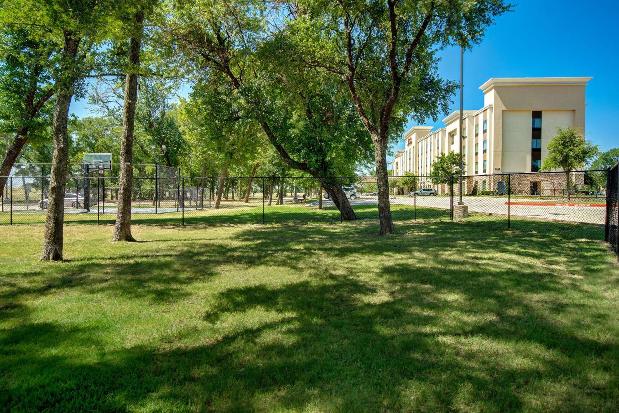 Hampton Inn & Suites Dallas/Plano-East Εξωτερικό φωτογραφία