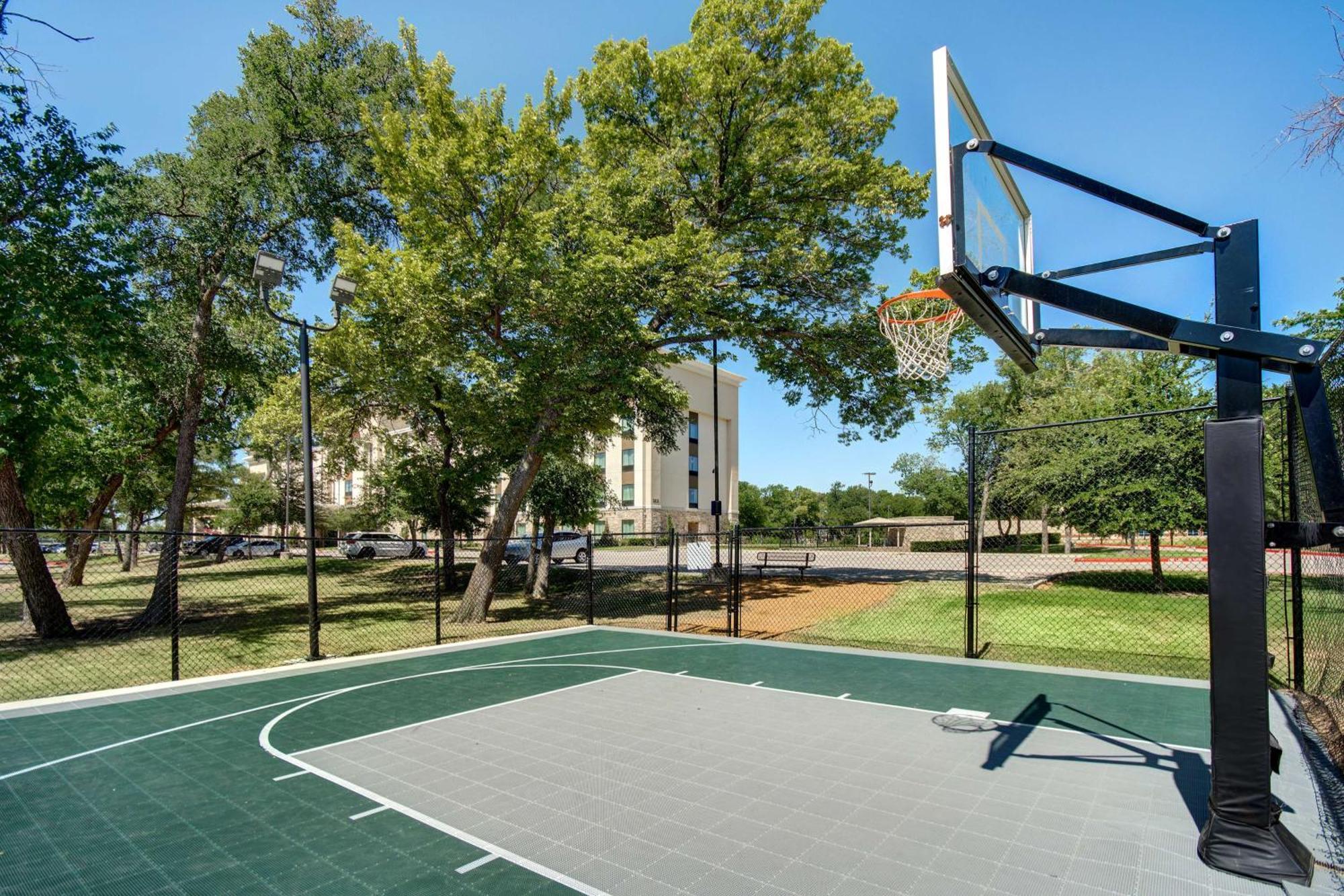 Hampton Inn & Suites Dallas/Plano-East Εξωτερικό φωτογραφία